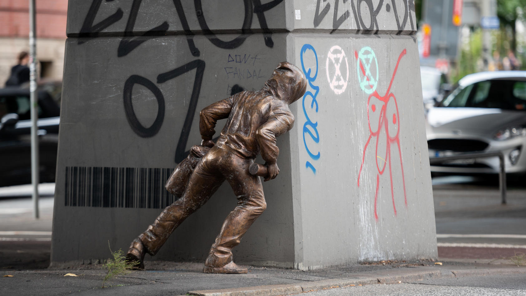 Gibt Es Neues Vom Norddeutschen Banksy Mohamed Smith Ist In Bremen Hamburg Aktiv