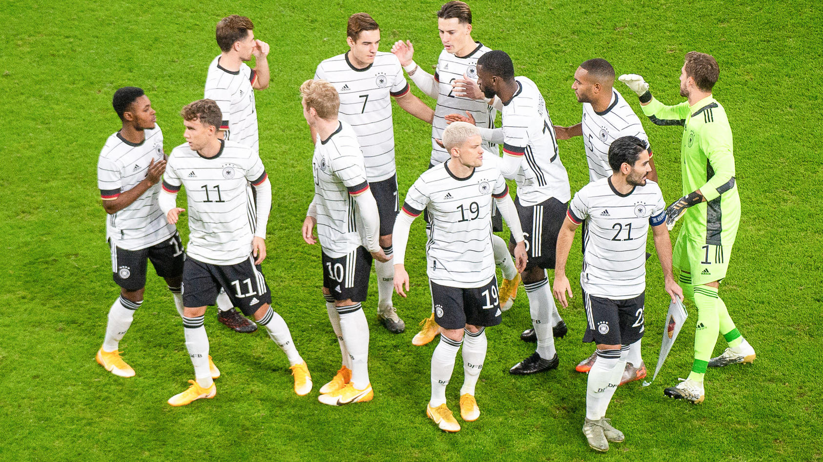 Die Mannschaft Das Zeugnis Einzelkritik Der Deutschen Fussball Nationalmannschaft Zum Spiel Gegen Tschechien