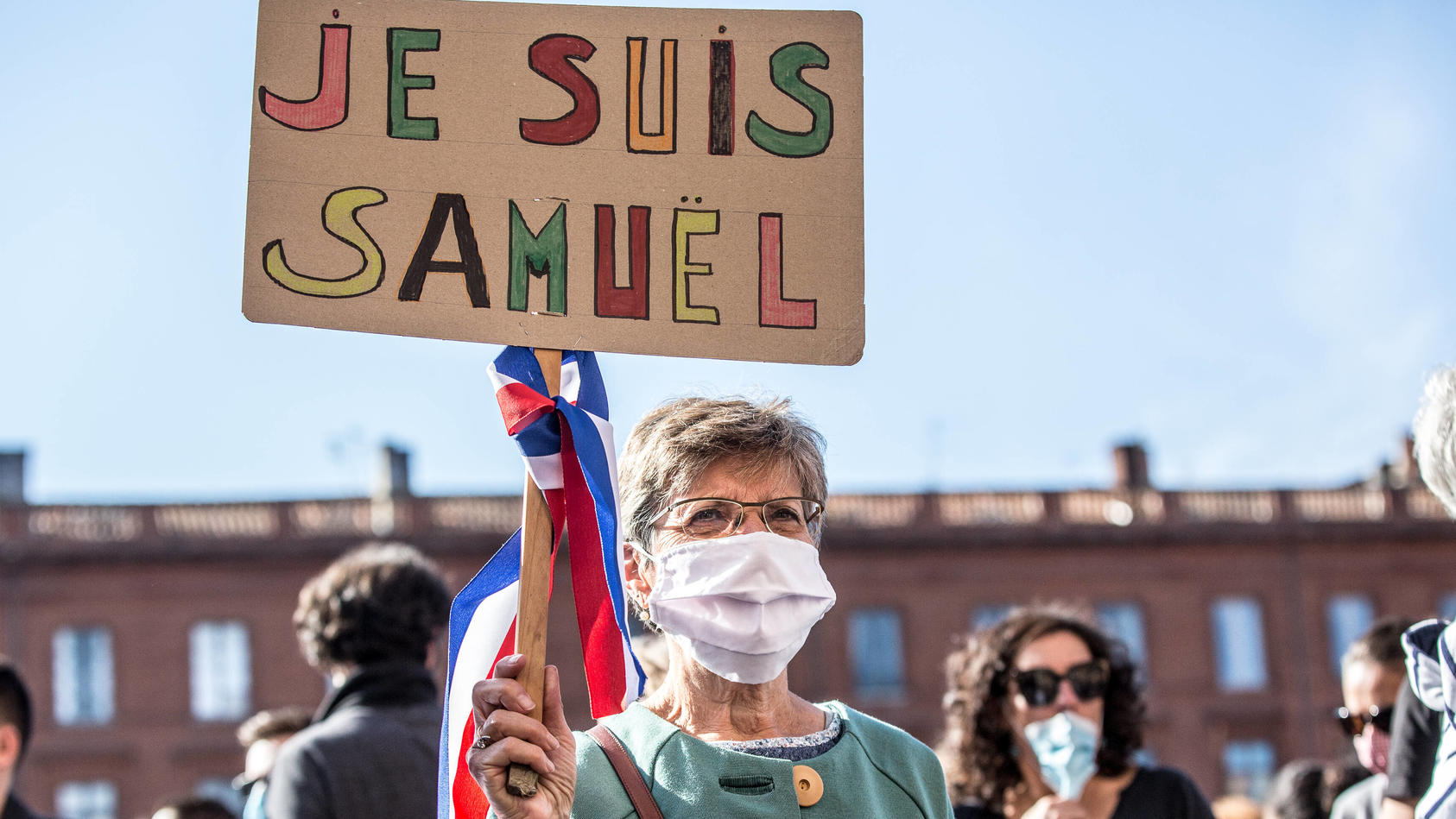 Franzosen gingen auf die Straßen, um zu protestieren.