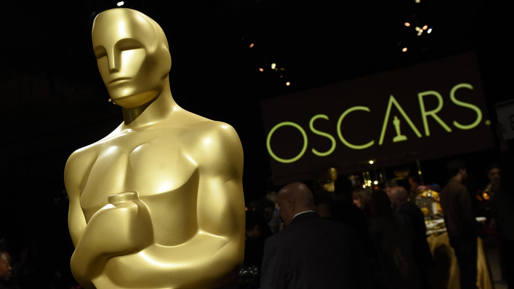 ARCHIV - 15.02.2019, USA, Los Angeles: Eine Oscar-Statue bei der Pressevorschau für den 91. Gouverneursball der Academy Awards.  (zu dpa «Welcher Film darf für Deutschland zu den Oscars? Jury entscheidet») Foto: Chris Pizzello/Invision/AP/dpa +++ dpa