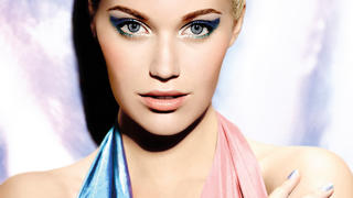 Make-up blau grn Lidschatten.jpg