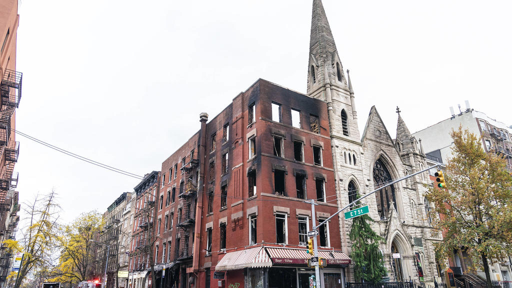Feuer in der Middle Collegiate Church in New York