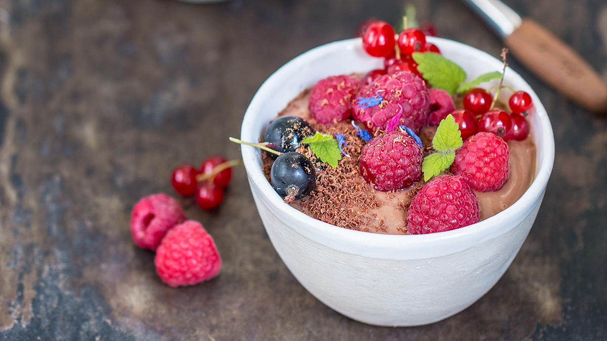 Schokoladig Und Schnell Gemacht Schokoladen Tofu Mousse Mit Seidentofu Und Beeren