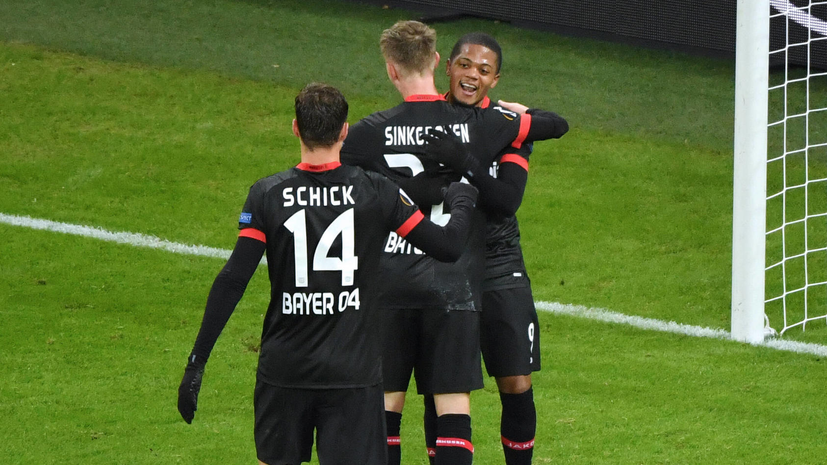 Leverkusen besiegt Slavia Prag in der Europa League