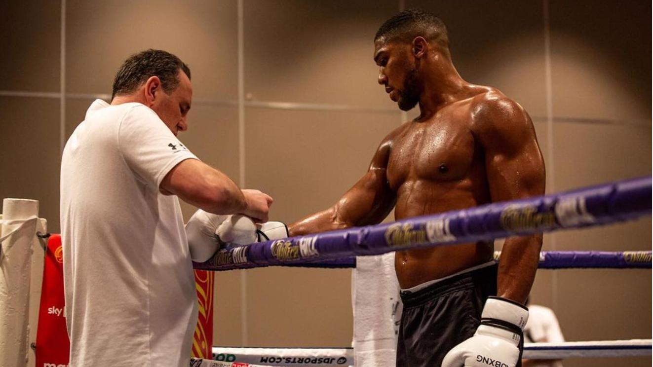 Box Superstar Anthony Joshua Ist Zuruck