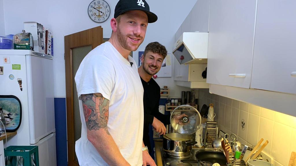 Im wahren Leben getrennt - in der Küche noch ein echtes Team: "Prince Charming"-Liebespaar Nicolas und Lars