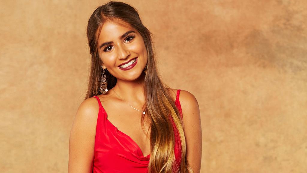 Der Bachelor 2021: Kandidatin Nina Röber