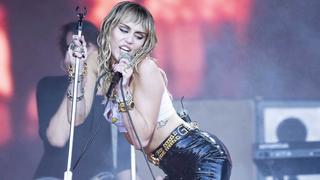  Entertainment Bilder des Tages Glastonbury Festival 2019 - Day 5 Miley Cyrus performs live on the Pyramid Stage at Worthy Farm, Pilton, Somerset. Picture date: Sunday 30th June 2019. Photo credit should read: David Jensen/EMPICS Entertainment PUBLICATIONxINxGERxSUIxAUTxONLY Copyright: xDavidxJensenx 43844859