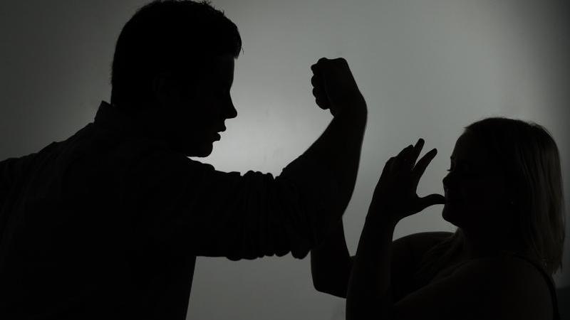 Symbolbild "Häusliche Gewalt"