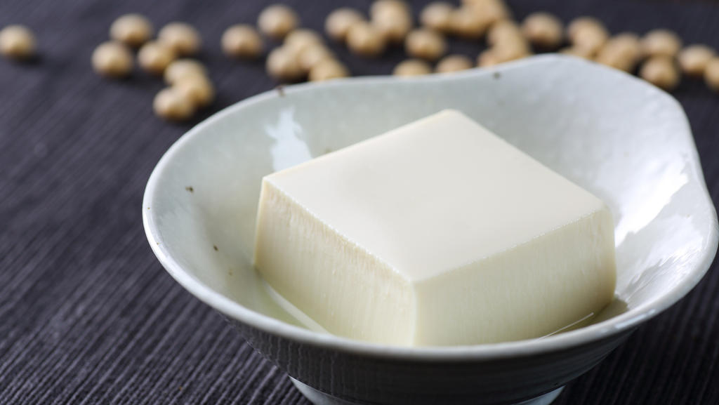 Seidentofu ist auch für Süßspeisen geeignet