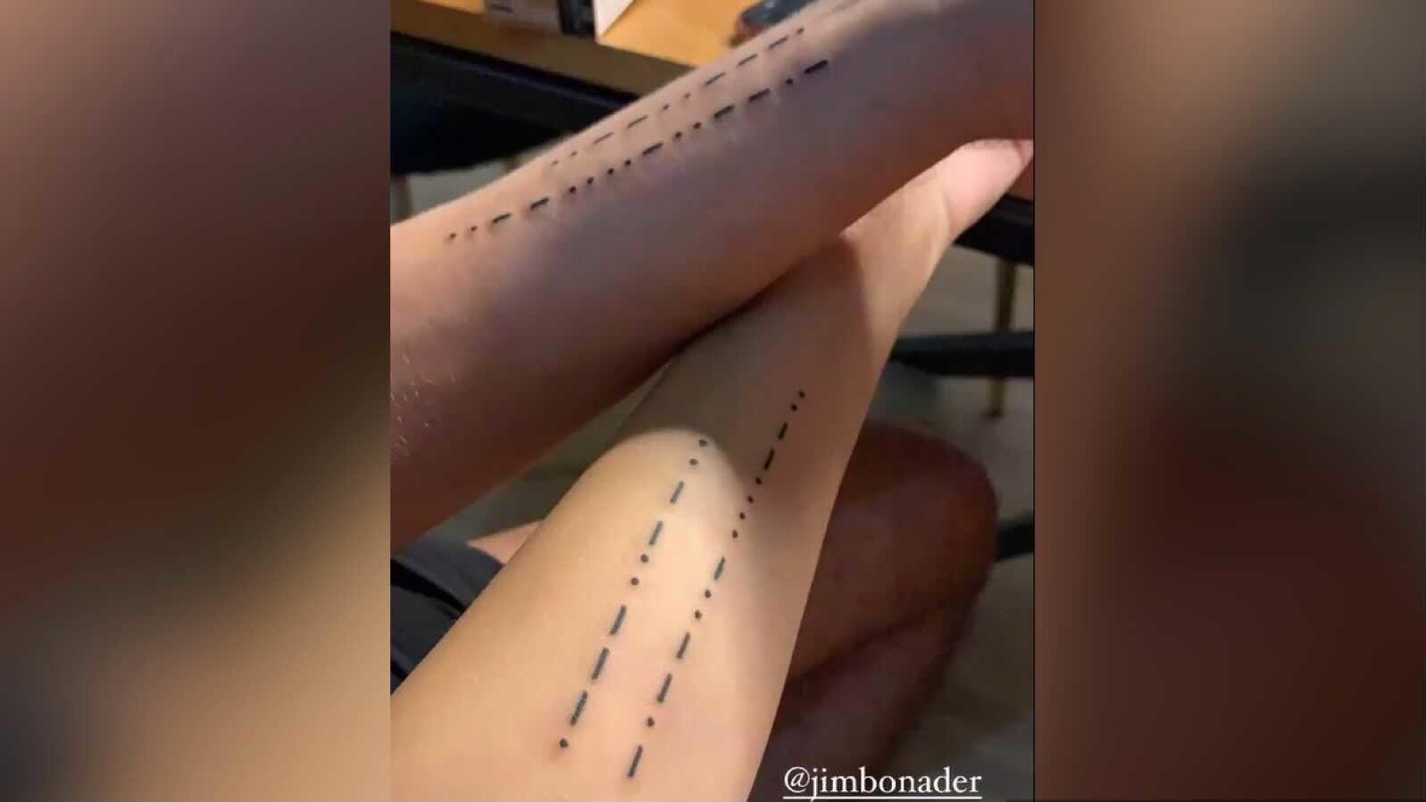 Diese Tattoos erstrecken sich auf den Unterarmen von Jimi und Yeliz