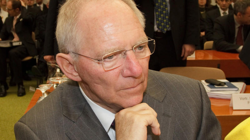Karlsruhe: Vor dem Bundesverfassungsgericht verteidigte Schäuble die politischen Spielregeln der Euro-Rettung.