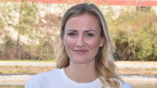  Die Schauspielerin Ania Niedieck kehrt nach ihrer Babypause als Isabelle Reichenbach zurück in die RTL Serie Alles was zählt und ist ab 23.09.2020 wieder zu sehen *** The actress Ania Niedieck returns after her baby break as Isabelle Reichenbach in the RTL series Alles was zählt and can be seen again from 23 09 2020