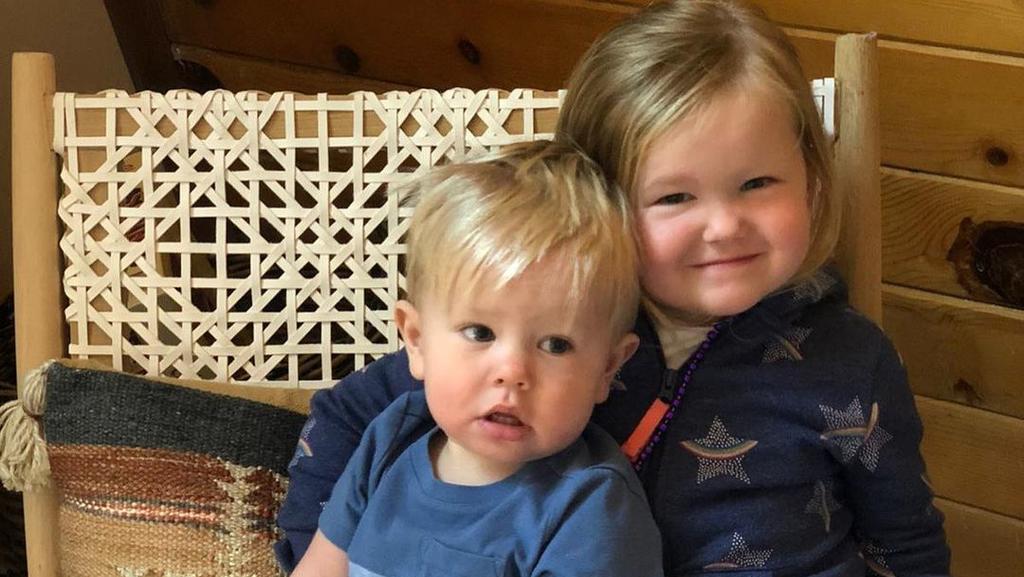 Parka und Piper aus Kalifornien haben drei Väter.