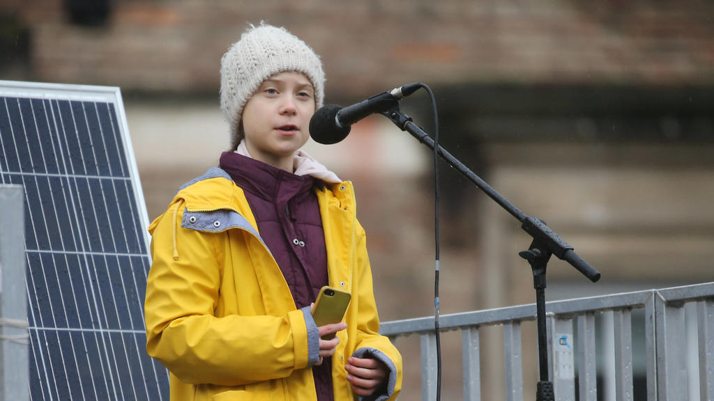 Bristol youth strike 4 climate protest Environmental activist Greta Thunberg speaks at the Bristol Youth Strike 4 Climate protest at College Green in Bristol. Picture date: Friday February 28, 2020. Photo credit should read: EMPICS/EMPICS Entertainm
