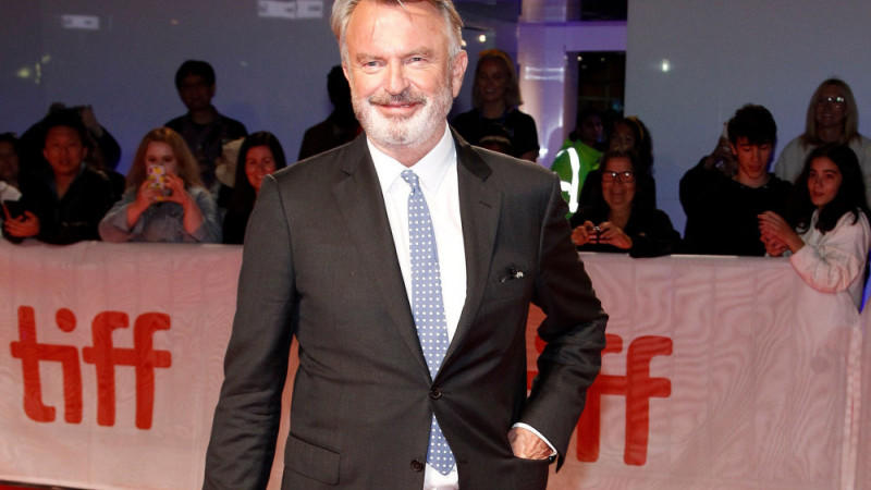 Sam Neill: Corona brachte die 'Jurassic World’-Film-Crew näher zusammen