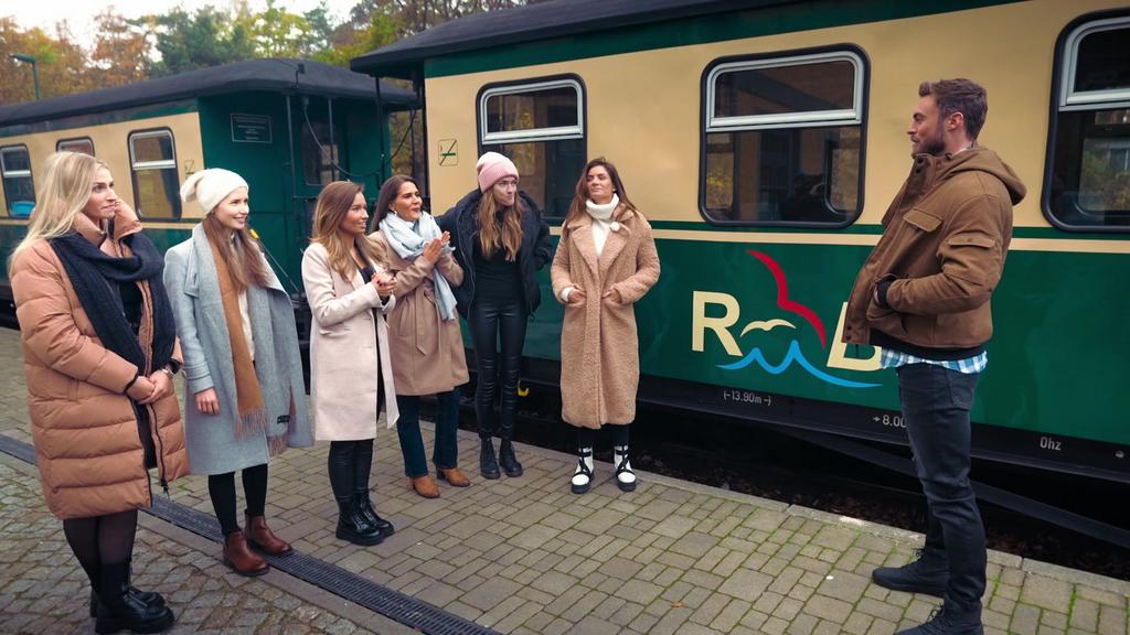 Laura, Esther, Karina, Anna, Mimi und Michèle sind auf dem gruppendate auf Rügen dabei.