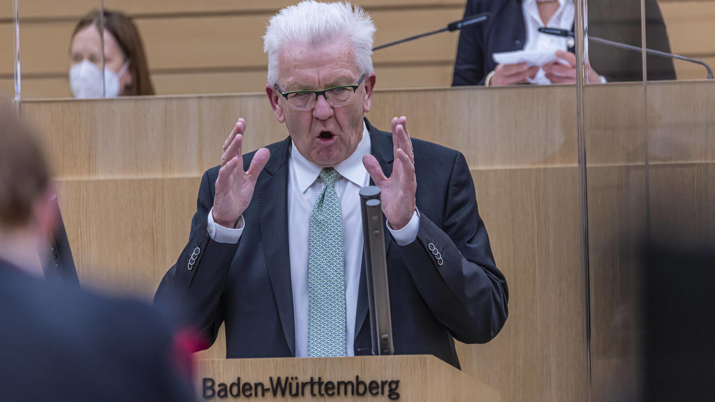 Winfried Kretschmann bei einer Plenarsitzung in Baden-Württemberg