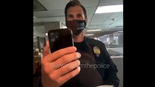 Der Polizist Billy Fair macht auf einer Polizeiwache in Beverly Hills Musik an - offenbar, um den Instagram-Livestream eines Aktivisten zu beenden.