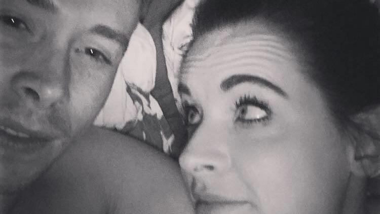 Ryan hat zwei Kinder mit Jess. Seine Familie scheint ihm aber egal gewesen zu sein.