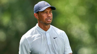  OLYMPIA FIELDS, IL - AUGUST 28: Tiger Woods of the United States look on as he approaches his second shot on the first hole during the first round of the BMW Championship on the North Course at Olympia Fields Country Club on August 28, 2020 in Olympia Fields, Illinois. Photo by Robin Alam/Icon Sportswire GOLF: AUG 28 PGA, Golf Herren - BMW Championship Icon164200228001