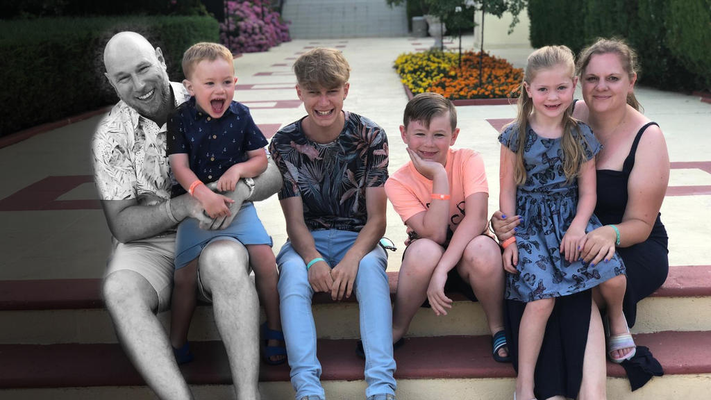 Greg (41) und sein Vater Roy (67) starben binnen drei Wochen an Corona.