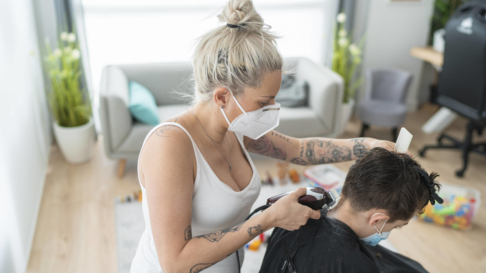 Friseure Offnen Wieder Warum Sind Uns Friseure Eigentlich So Wichtig