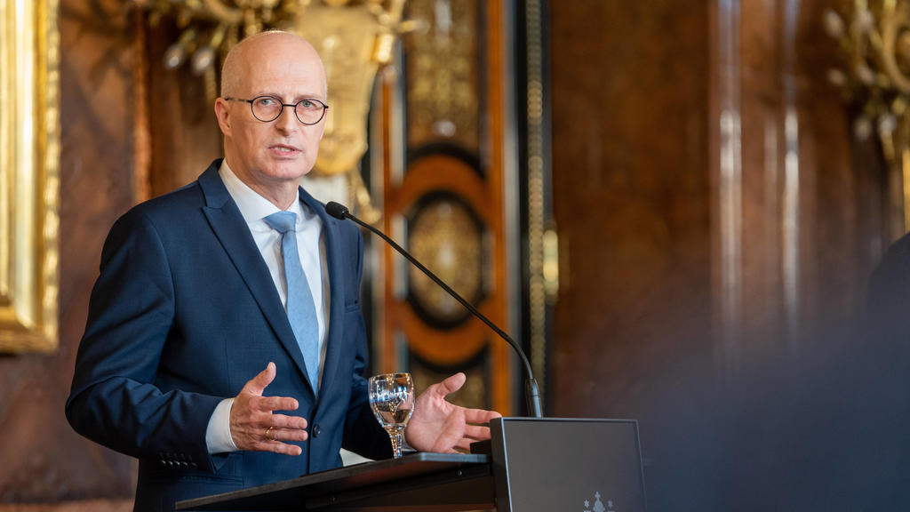 Pressekonferenz zur aktuellen Corona-Lage - Erster Bürgermeister Dr. Peter Tschentscher informiert zu aktuellen Maßnahmen -Pressekonferenz zur aktuellen Corona-Lage - Erster Bürgermeister Dr. Peter Tschentscher informiert zu aktuellen Maßnahmen -, Ha