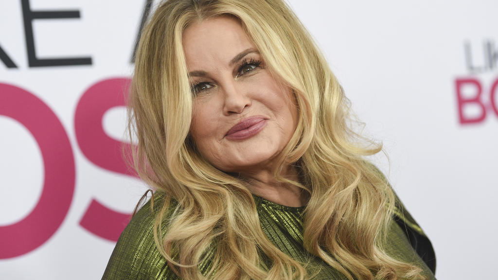 Jennifer Coolidge kennen viele vor allem alles cool Mom von Steve Stifler