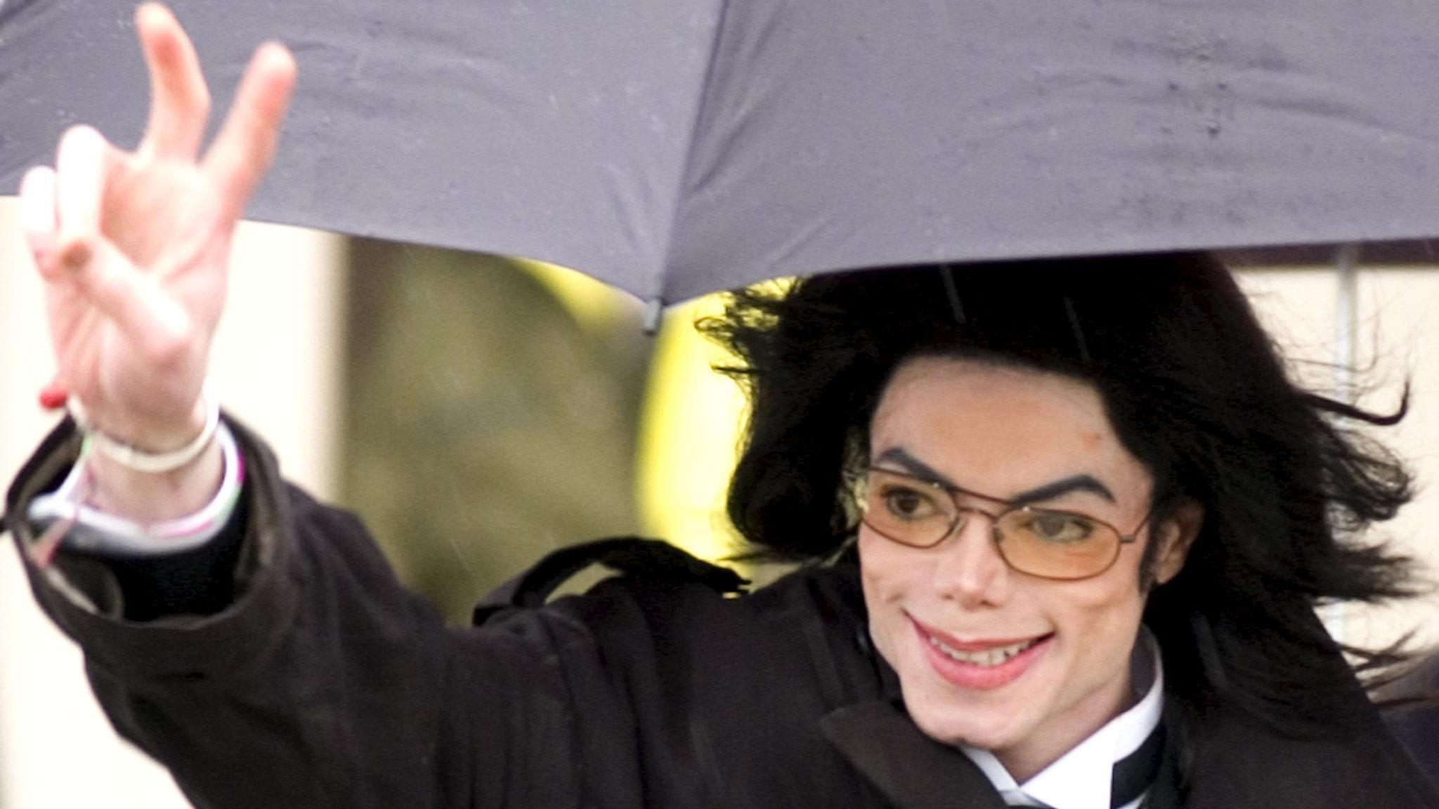 Jackson lebt noch michael Michael Jackson