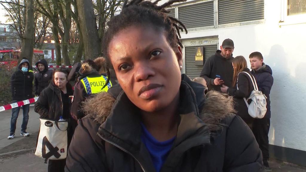 Christa Boateng flüchtete noch rechtzeitig mit ihren drei Kindern aus der brennenden Wohnung