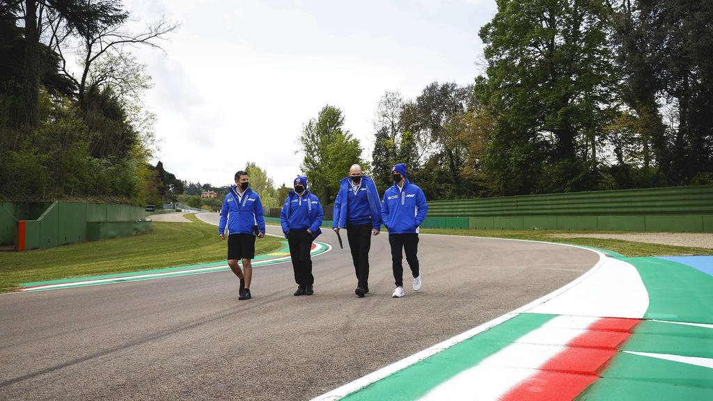 Formula 1 2021: Emilia Romagna GP AUTODROMO INTERNAZIONALE ENZO E DINO FERRARI, ITALY - APRIL 15: Mick Schumacher, Haas F1 walks the track during the Emilia Romagna GP at Autodromo Internazionale Enzo e Dino Ferrari on Thursday April 15, 2021 in imol