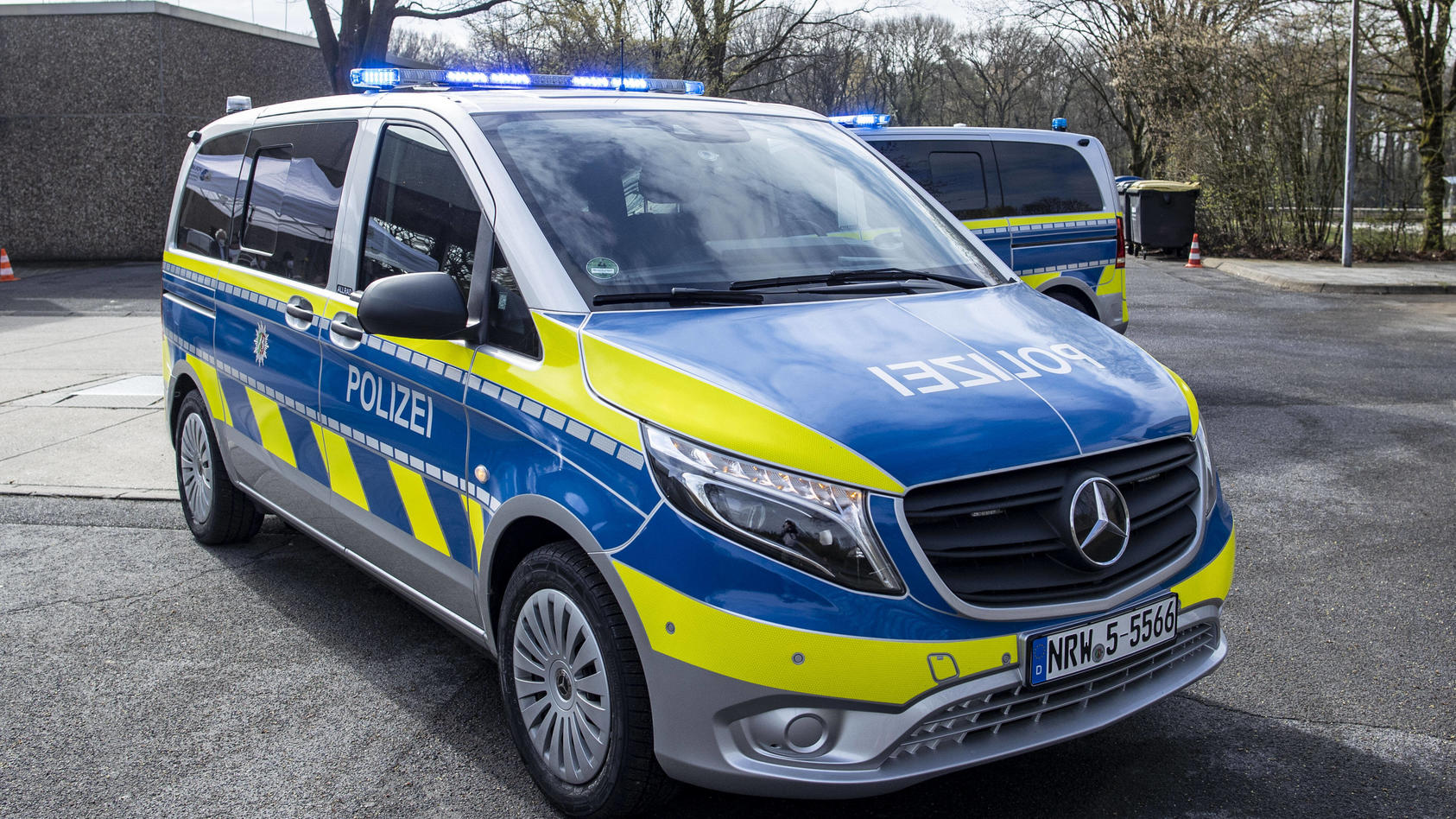 Einsatzwagen der Polizei NRW