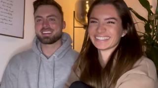 Niko Griesert und Michèle De Roos sehen glücklich miteinander aus.