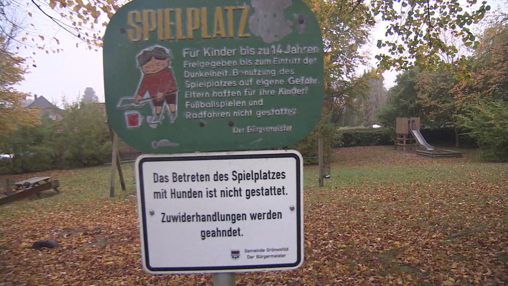 Auf diesem Spielplatz in Grönwohld bei Trittau wurde die Leiche von Mohammed C. gefunden.