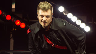 ARCHIV - 21.05.2019, Niedersachsen, Hannover: Nick Carter der Boygroup Backstreet Boys beim Auftakt der Deutschland-Tournee auf der Bühne in der TUI Arena. (zu dpa: "US-Popsänger Nick Carter zum dritten Mal Vater") Foto: Christophe Gateau/dpa +++ dpa-Bildfunk +++