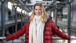 Tanja Szewczenko beim exklusiven Photoshooting am Set der RTL TV-Serie Alles was zählt in den MMC Studios. Köln, 10.03.2017 Foto:xC.xHardtx/xFuturexImage  