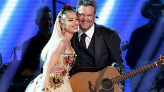 Blake Shelton: Gwen Stefani sah er nicht an seiner Seite