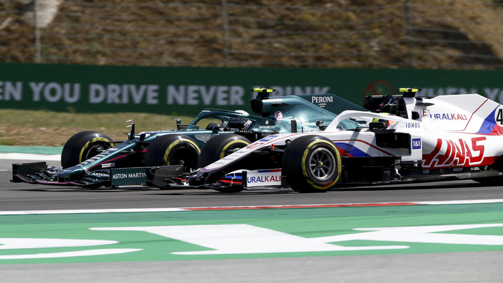 5 Sebastian Vettel GER, Aston Martin Cognizant F1 Team, 47 Mick Schumacher GER, Haas F1 Team, F1 Grand Prix of Portugal at Autodromo Internacional do Algarve on May 2, 2021 in Portimao, Portugal. Photo by HOCH ZWEI Portimao Portugal *** 5 Sebastian