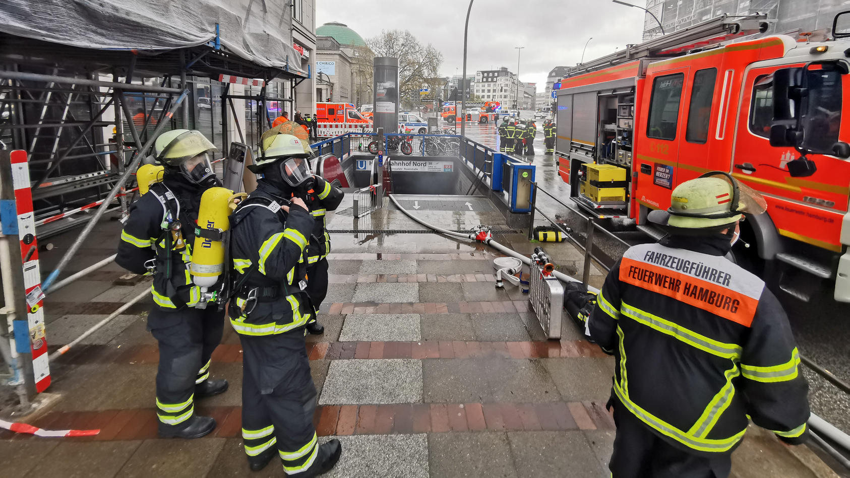 Hamburg: Feuer Im Hauptbahnhof Nord