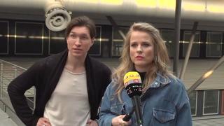 Live-Panne: Evgeny  und die verletzte Ilse DeLange müssen spontan den Livestream moderieren.