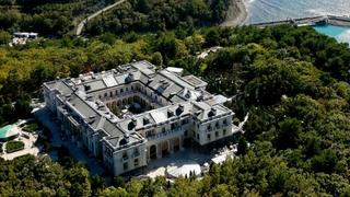 Wladimir Putin schuf auf 68 Hektar Land einen Palast.