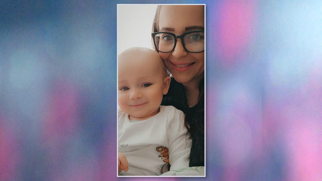 Becky Stiles mit Baby