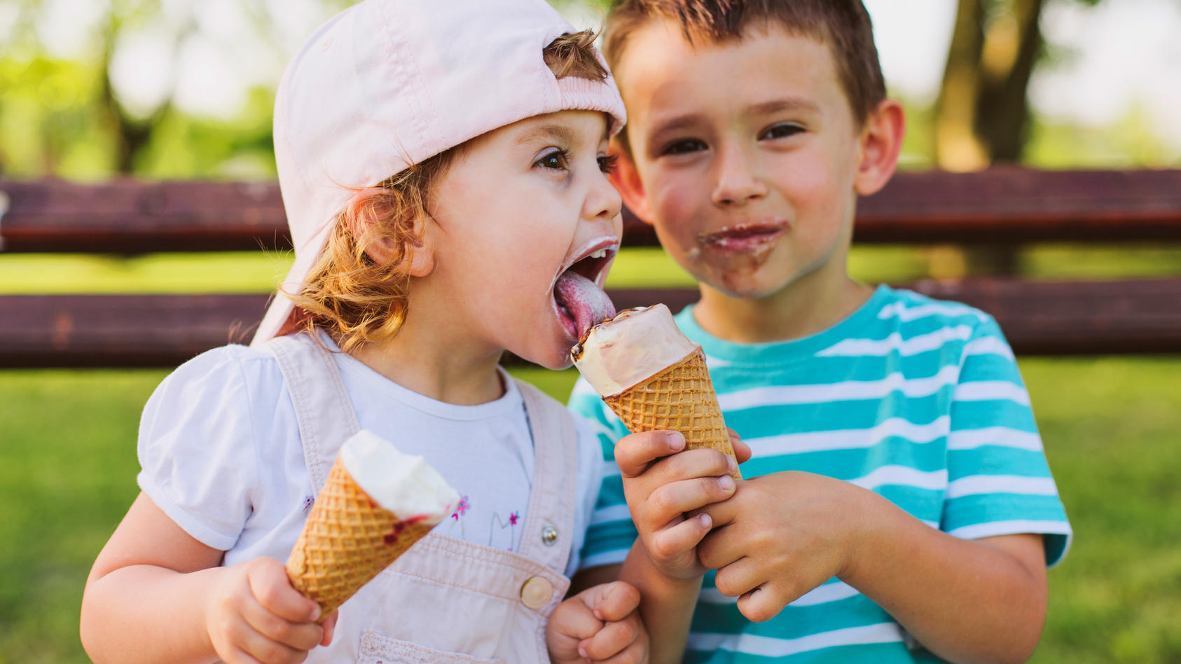 Kinder lieben Eiscreme - und das nicht nur im Sommer.