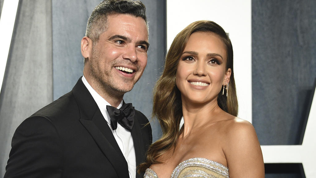 Cash Warren und Jessica Alba auf der Oscar Party 2020.