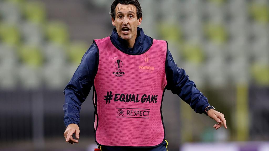 Soccer Football - Europa League Final - Villarreal Training - Stadion Energa Gdansk, Gdansk, Poland - May 25, 2021 Villarreal coach Unai Emery during training REUTERS/Kacper Pempel