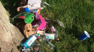 band-tonland-aus-lich-erhaelt-rock-pop-preis-irgendwann-wollen-wir-mal-nur-von-luft-liebe-und-musik-leben