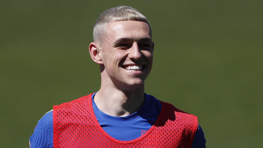 Soccer Football - England Training - St. George's Park, Burton upon Trent, Britain - June 9, 2021 England's Phil Foden during training REUTERS/Lee Smith