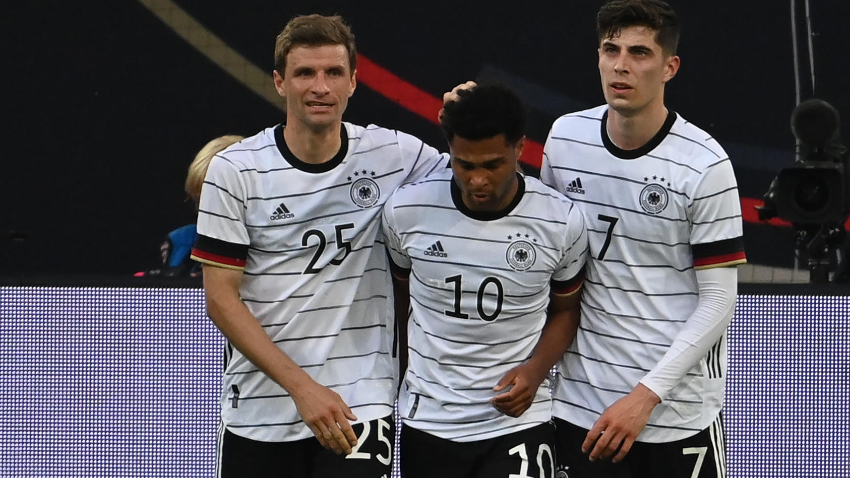 Em 2021 Gruppe F Deutschland Verliert Zum Auftakt Gegen Frankreich