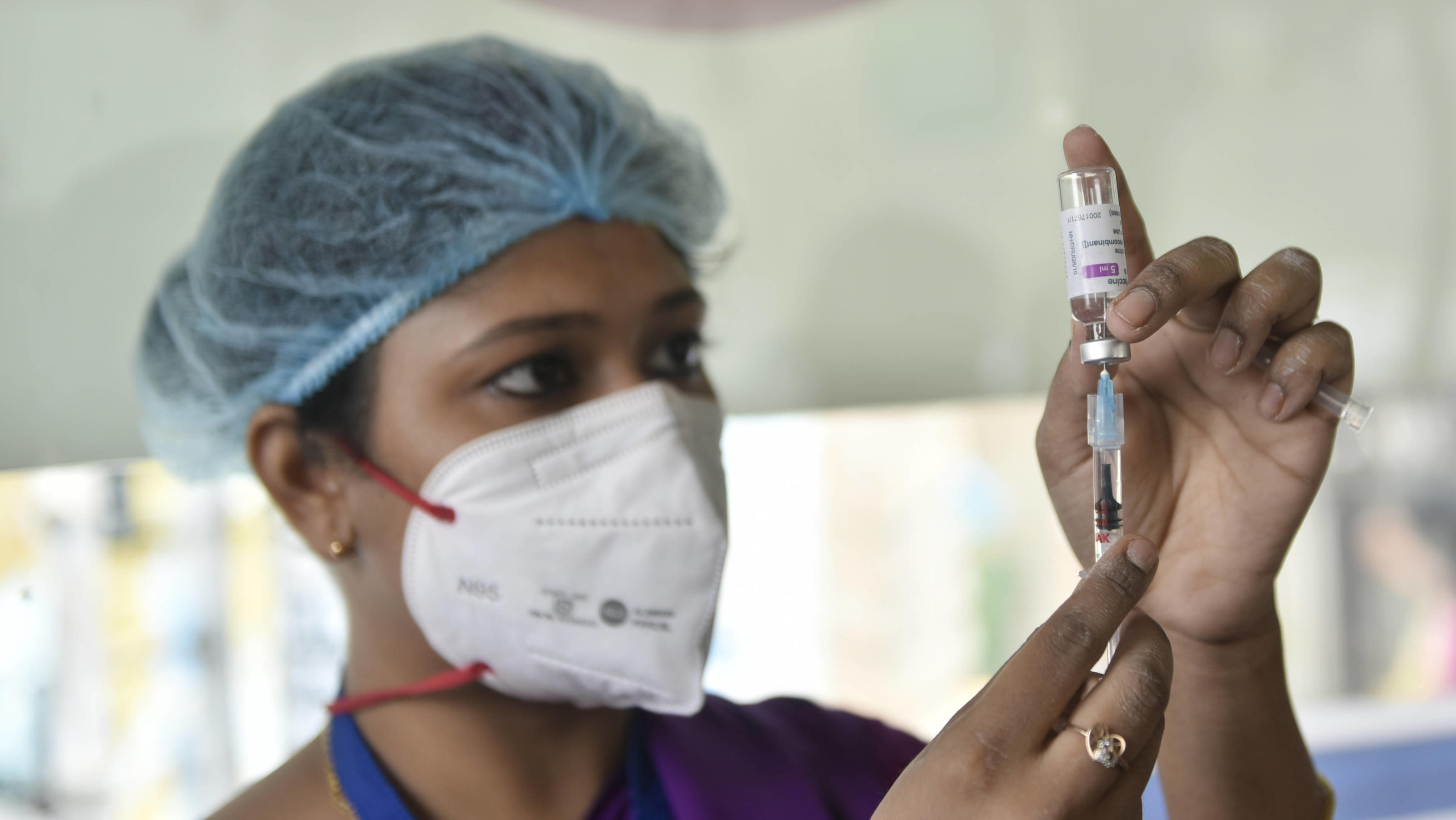 Coronavirus in Indien, landesweite Eindrücke inklusive Impfungen.